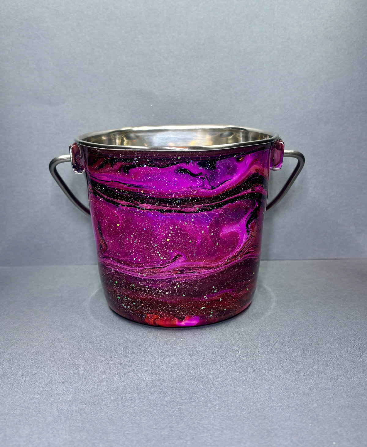 Water Bucket w/o Hooks 32oz.