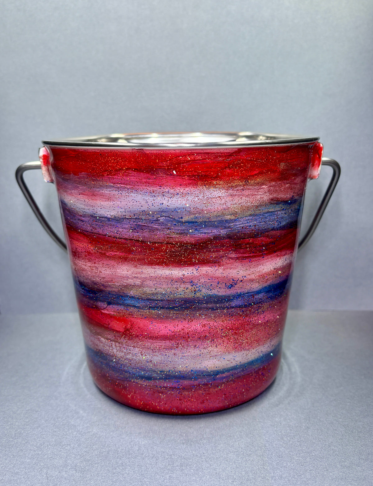 Water Bucket w/o Hooks 64oz.