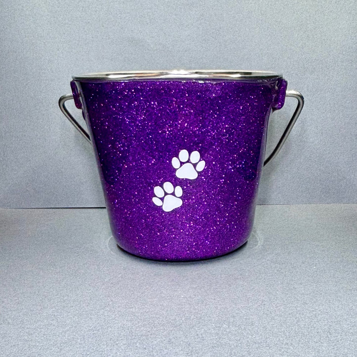 Water Bucket w/o Hooks 32oz.