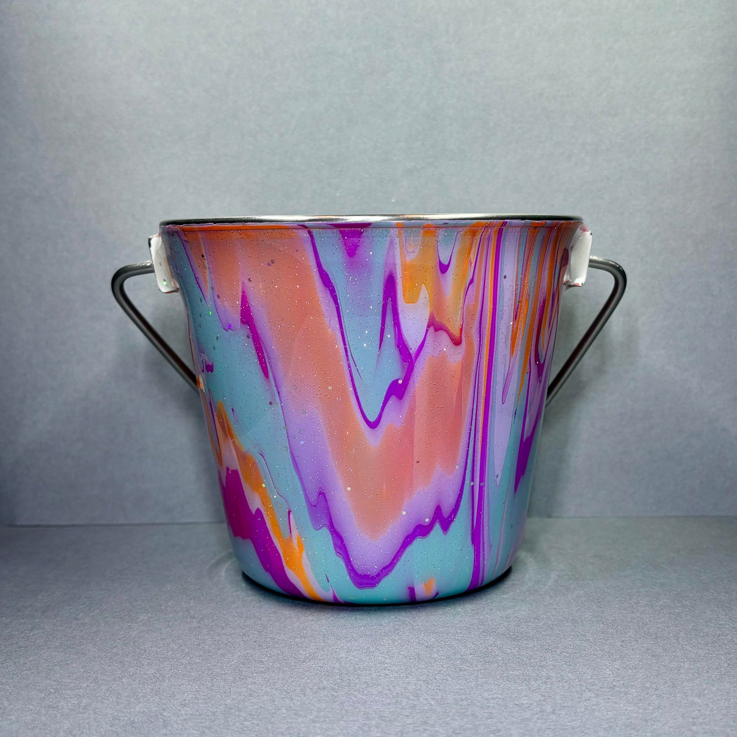 Water Bucket w/o Hooks 32oz.