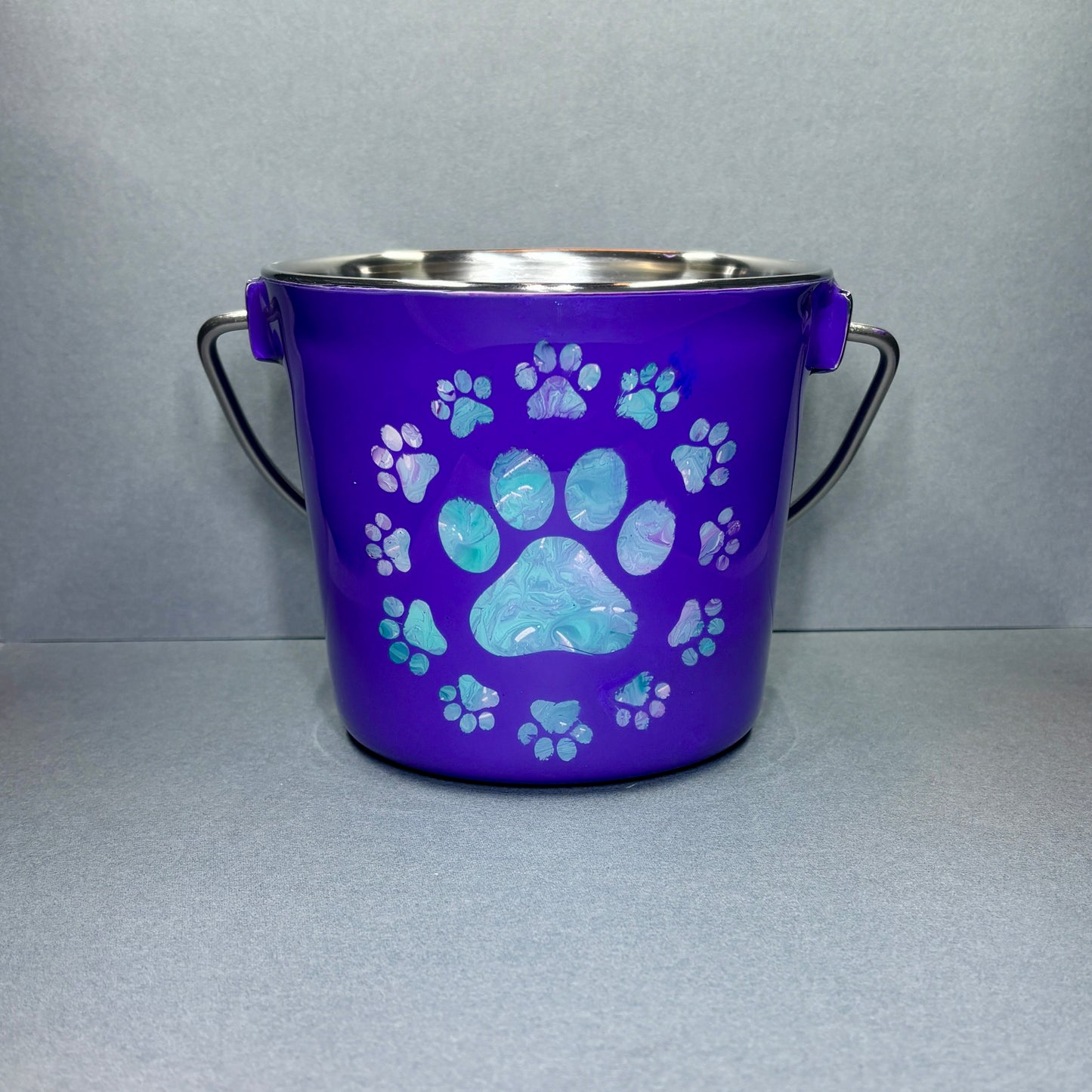 Water Bucket w/o Hooks 32oz.