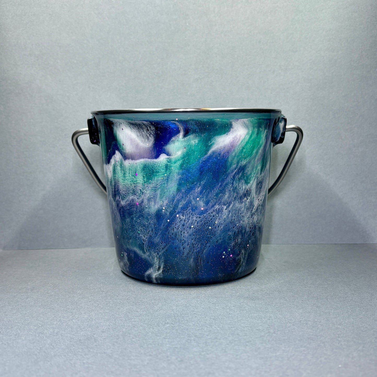 Water Bucket w/o Hooks 32oz.