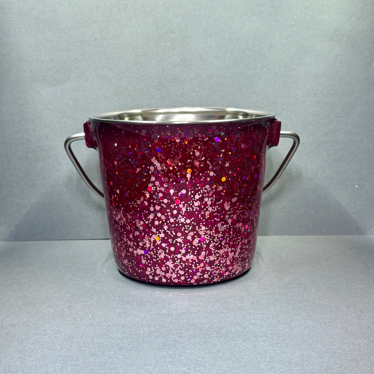 Water Bucket w/o Hooks 32oz.