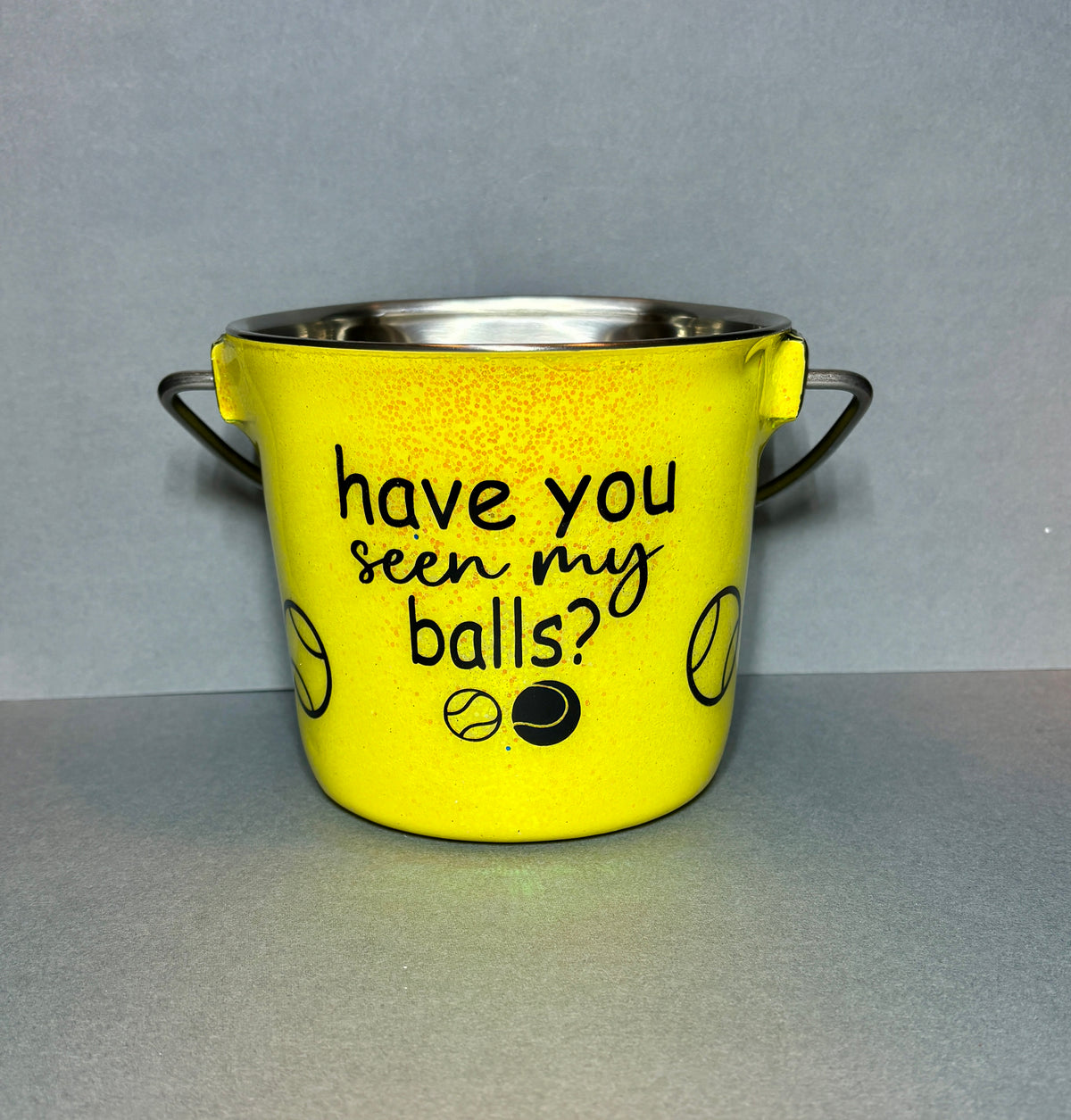 Water Bucket w/o Hooks 32oz.