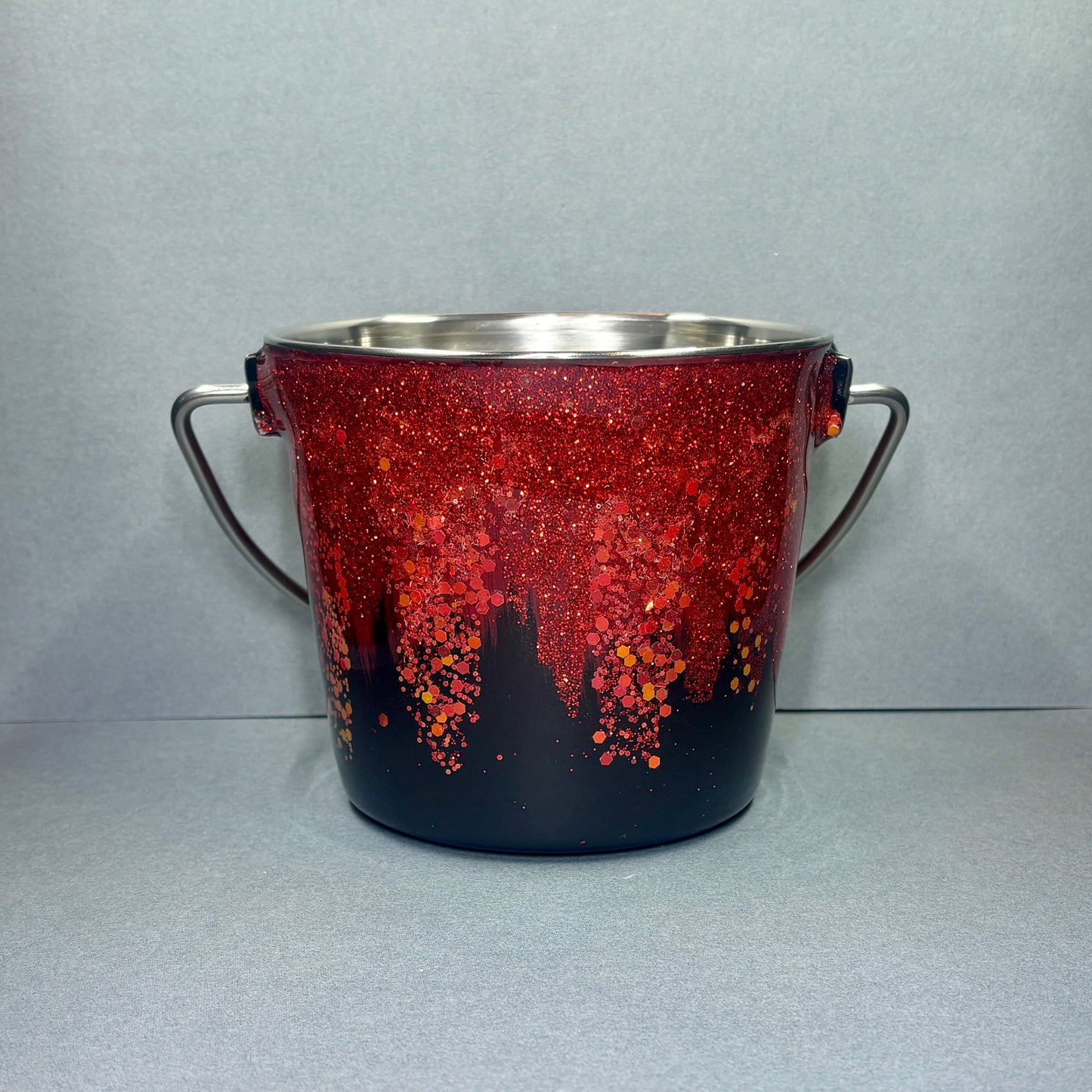 Water Bucket w/o Hooks 32oz.