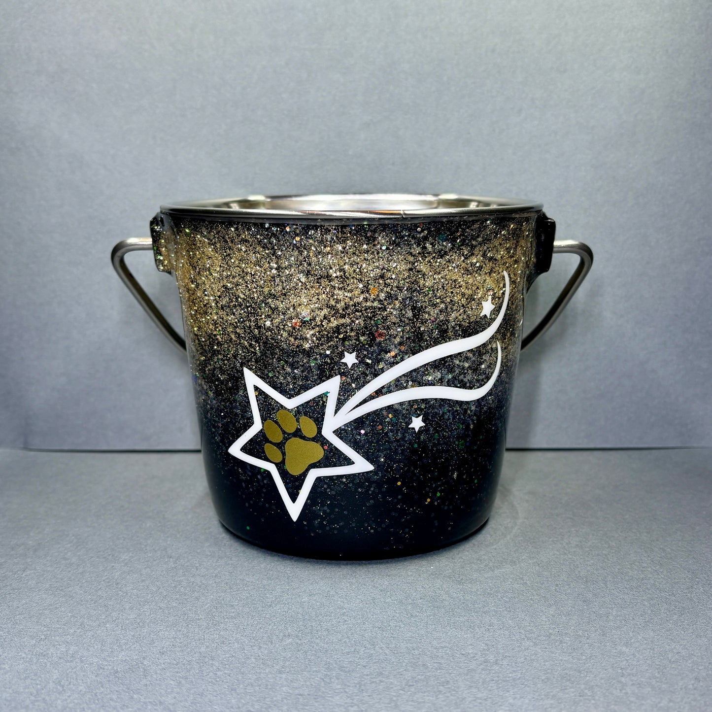 Water Bucket w/o Hooks 32oz.