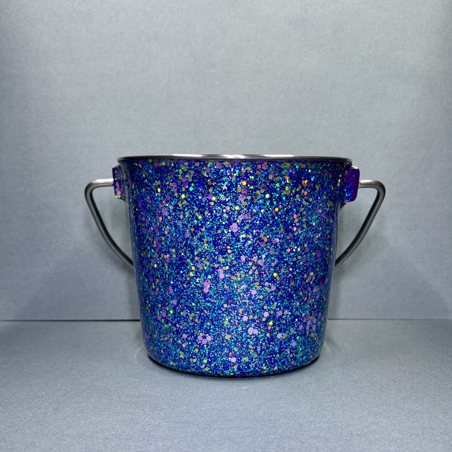 Water Bucket w/o Hooks 32oz.