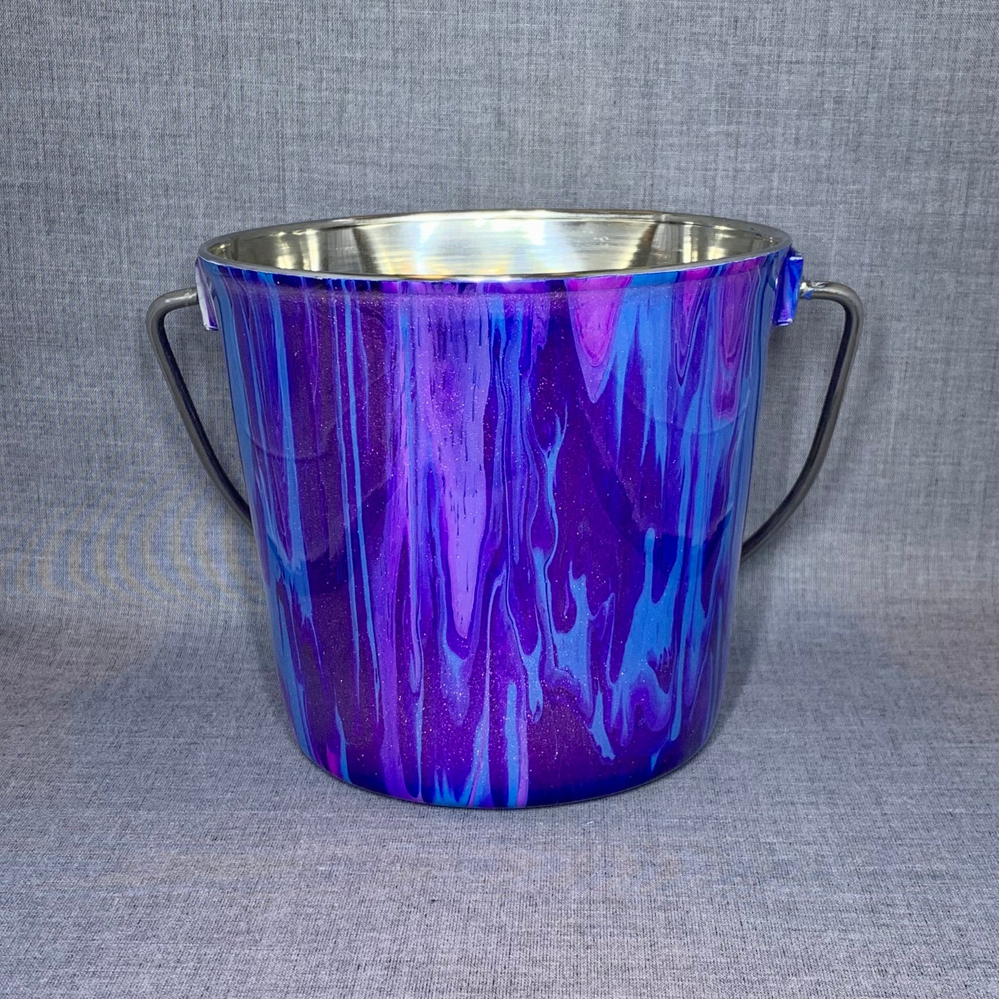 Water Bucket w/o Hooks 64oz.