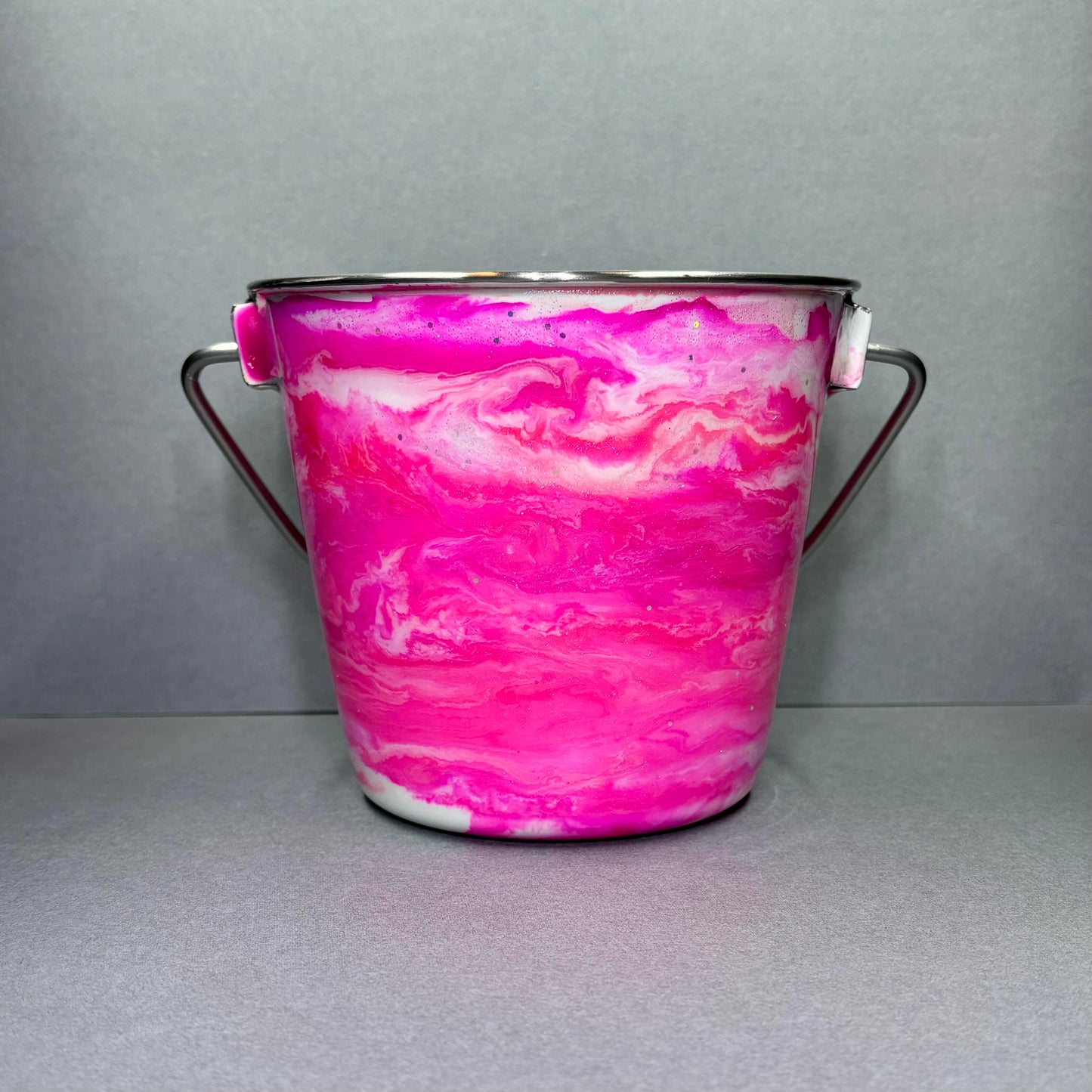 Water Bucket w/o Hooks 32oz.
